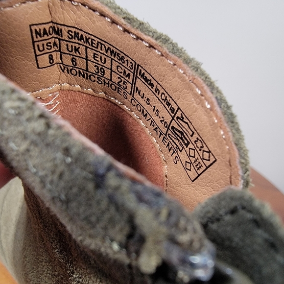 Vionic Naomi Snakeskin Olive Suede Ankle Boots Size 8 Green - Picture 14 of 14